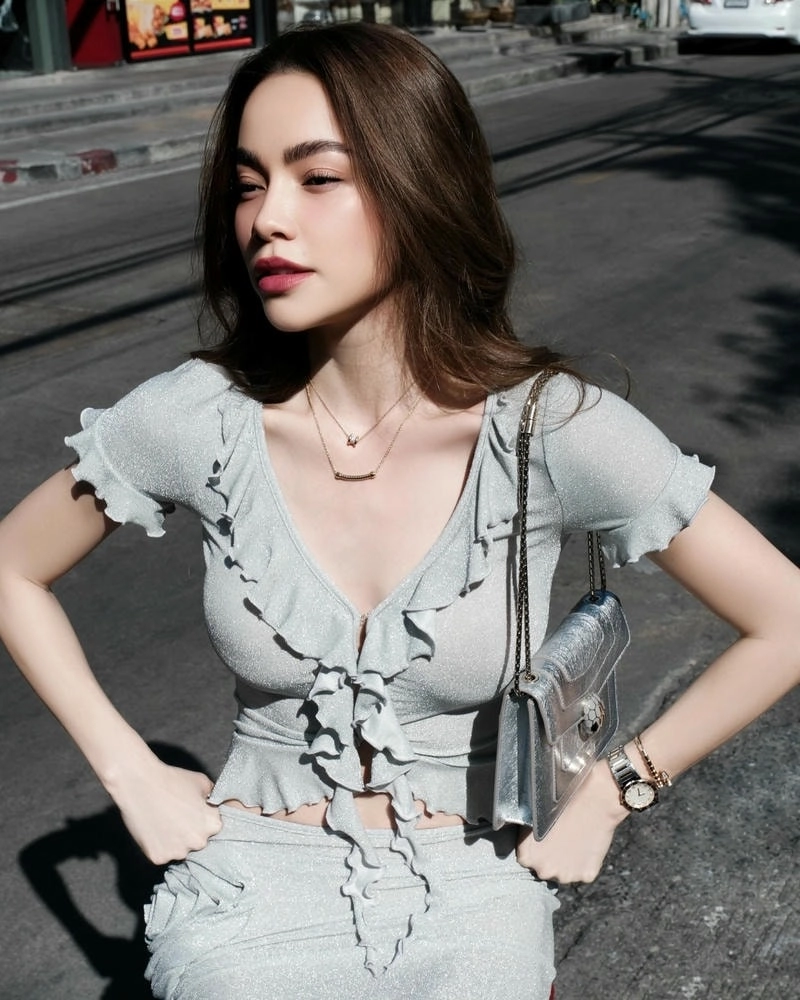 Người đàn ông đồng hành cùng anh Hồ Ngọc Hà