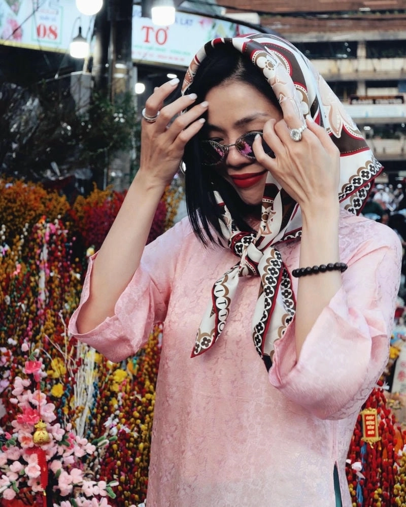 Khám phá hành trình ca sĩ Lệ Quyên