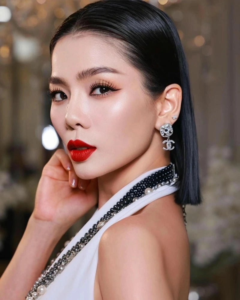 Thăng hoa với chất bolero Lệ Quyên