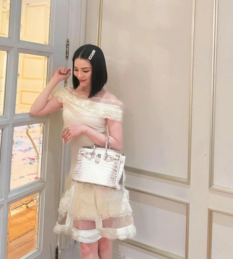 Trải lòng cùng bản Đoạn tuyệt Lệ Quyên