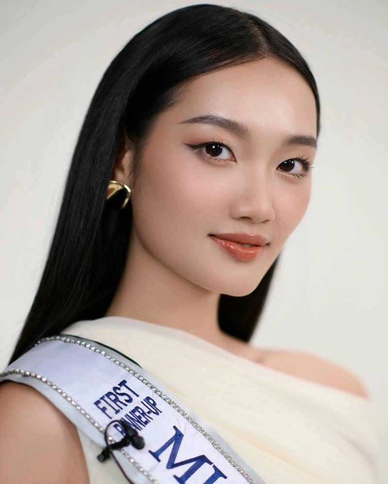 Nguyễn Quỳnh Anh cao bao nhiêu luôn là chủ đề hot