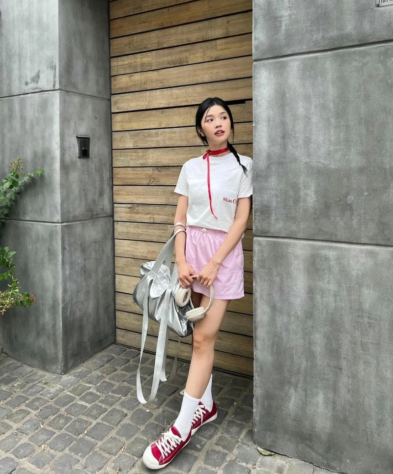 Suni Hạ Linh cảm nắng khiến tim tan chảy