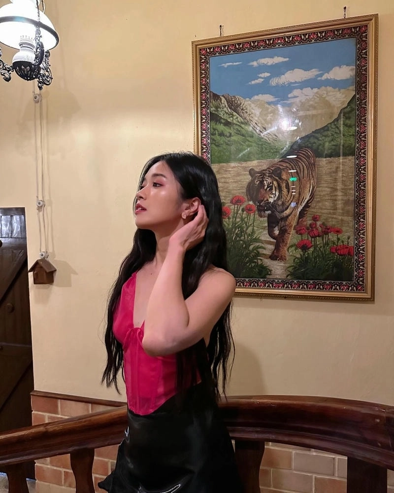 Ca sĩ Suni Hạ Linh đa tài và truyền cảm