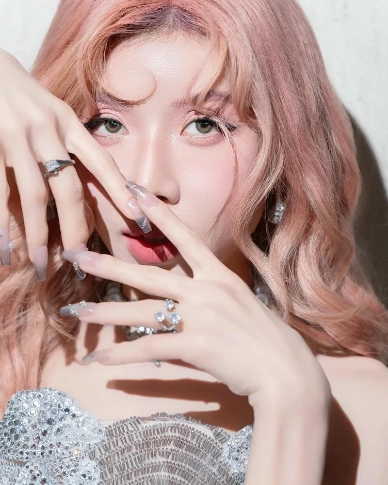 Style gợi cảm trong Trang Pháp Đường cong