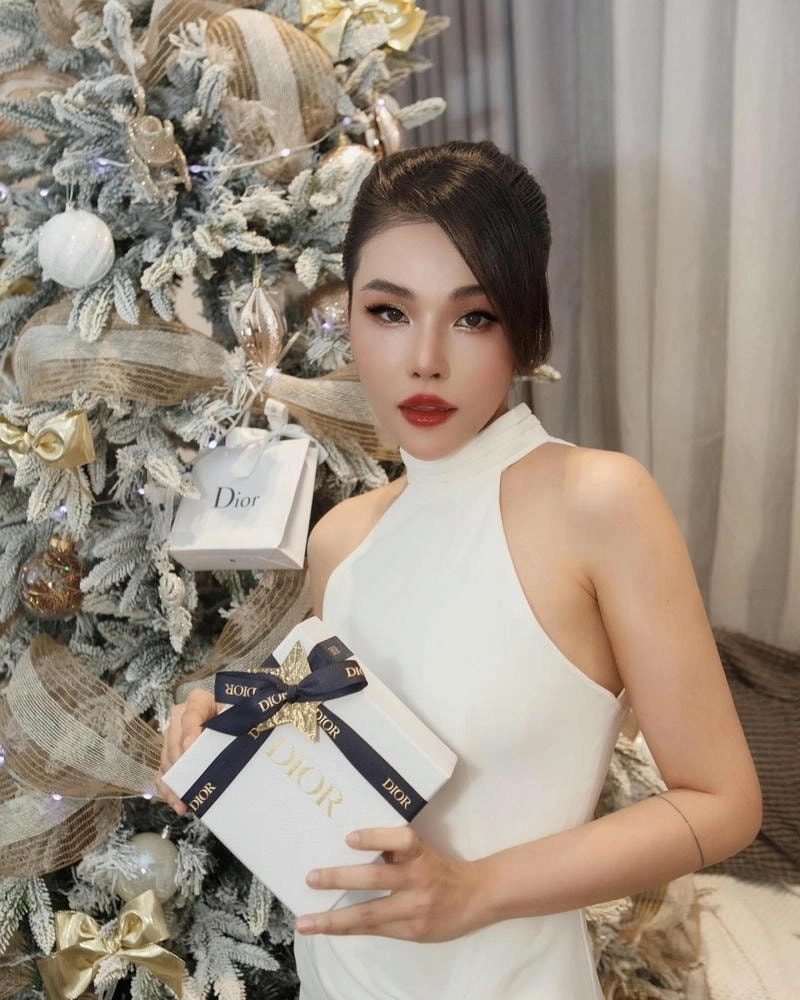Cá cắn câu Trương Thảo Nhi tạo trend mạng
