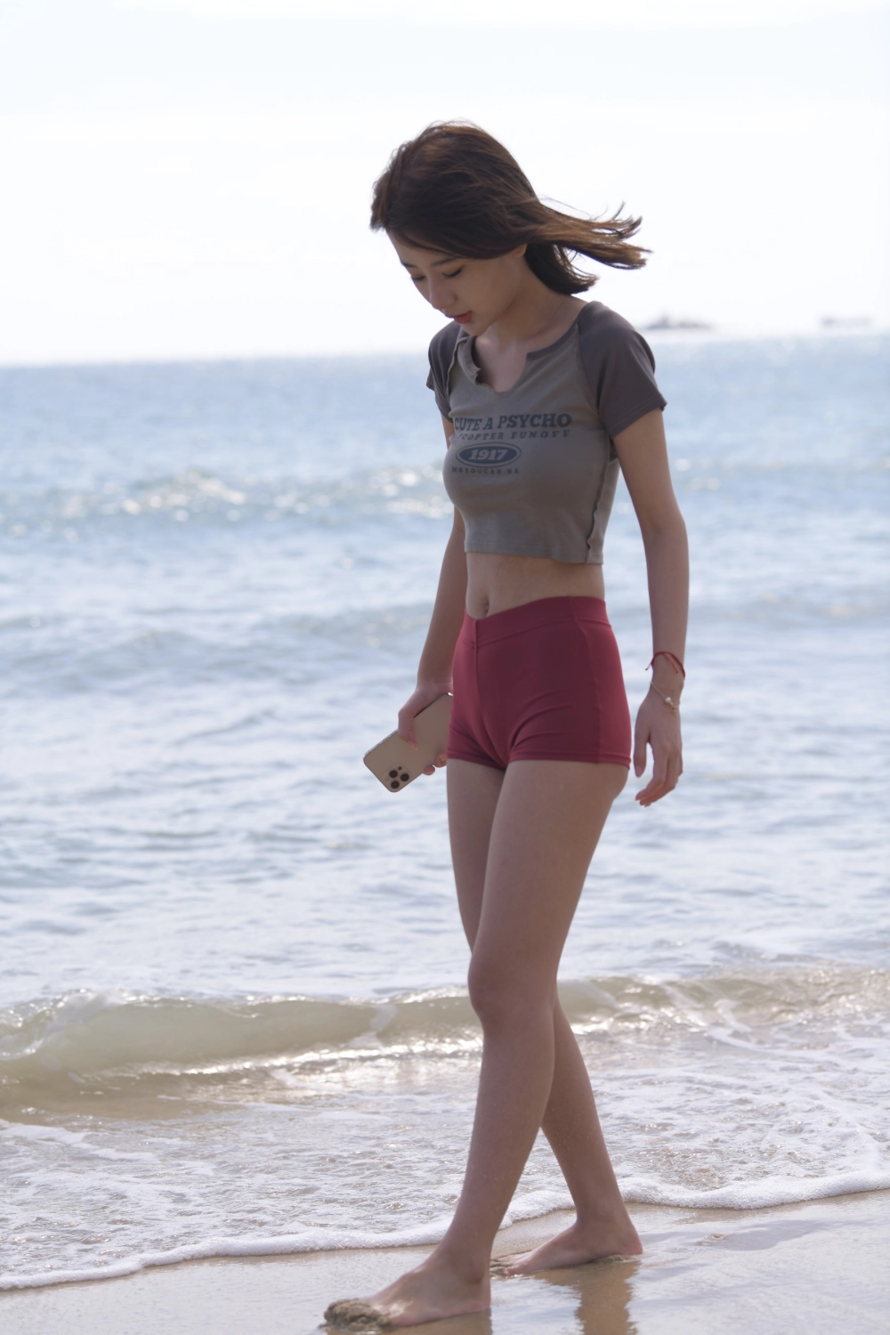 Vẻ đẹp nồng nàn của Anonymous khiến tim người tan chảy