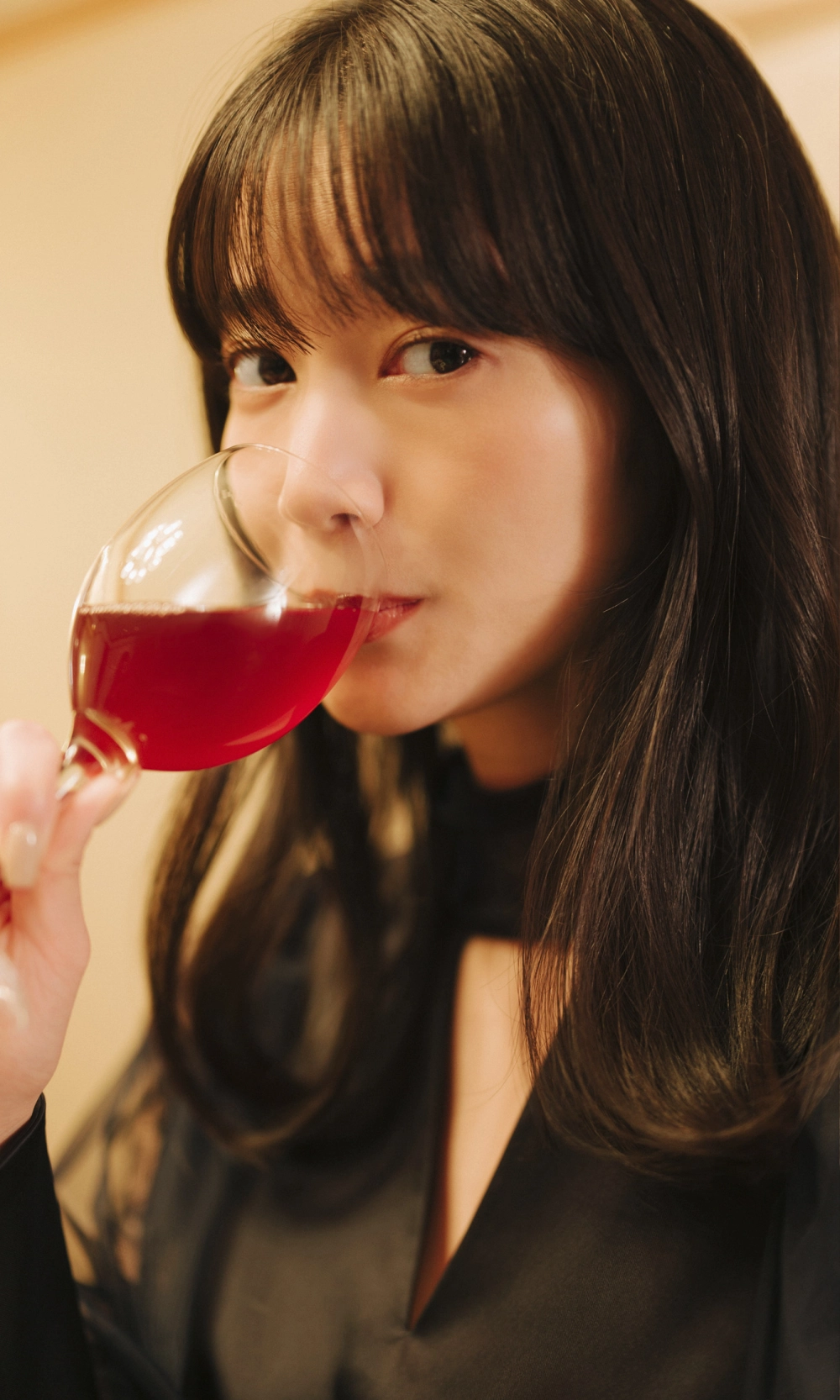 Sức hút quyến rũ của Kaoru Mashima khiến fan mê mẩn không nguôi