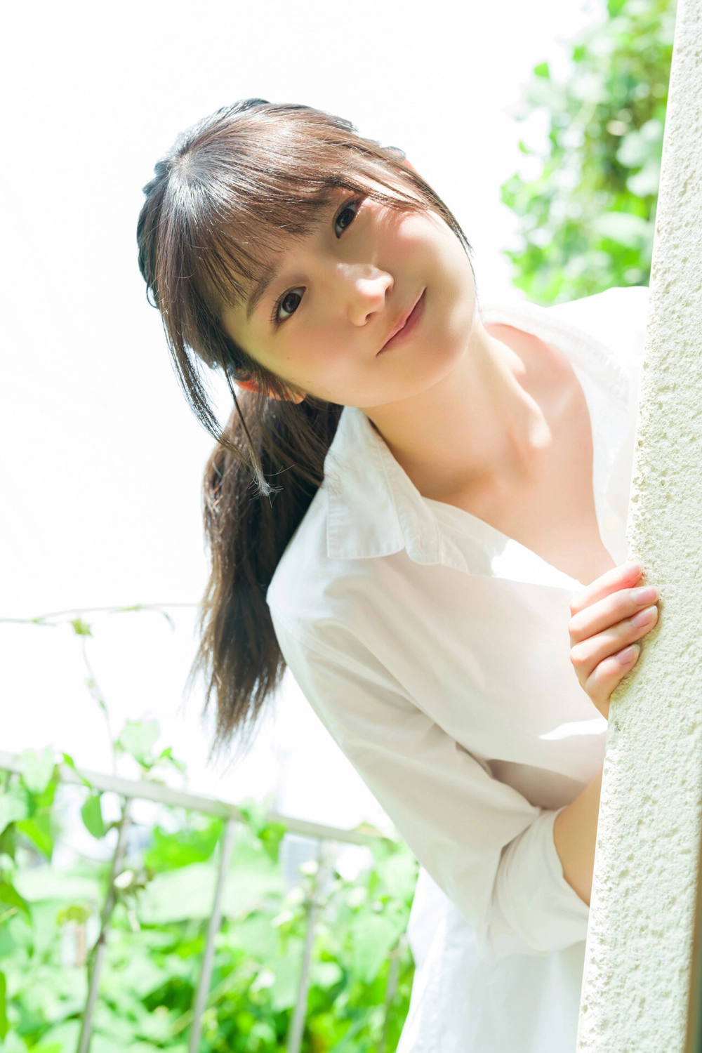 Kotori Kaiga khẳng định sức hút sexy qua từng cử chỉ nhẹ nhàng