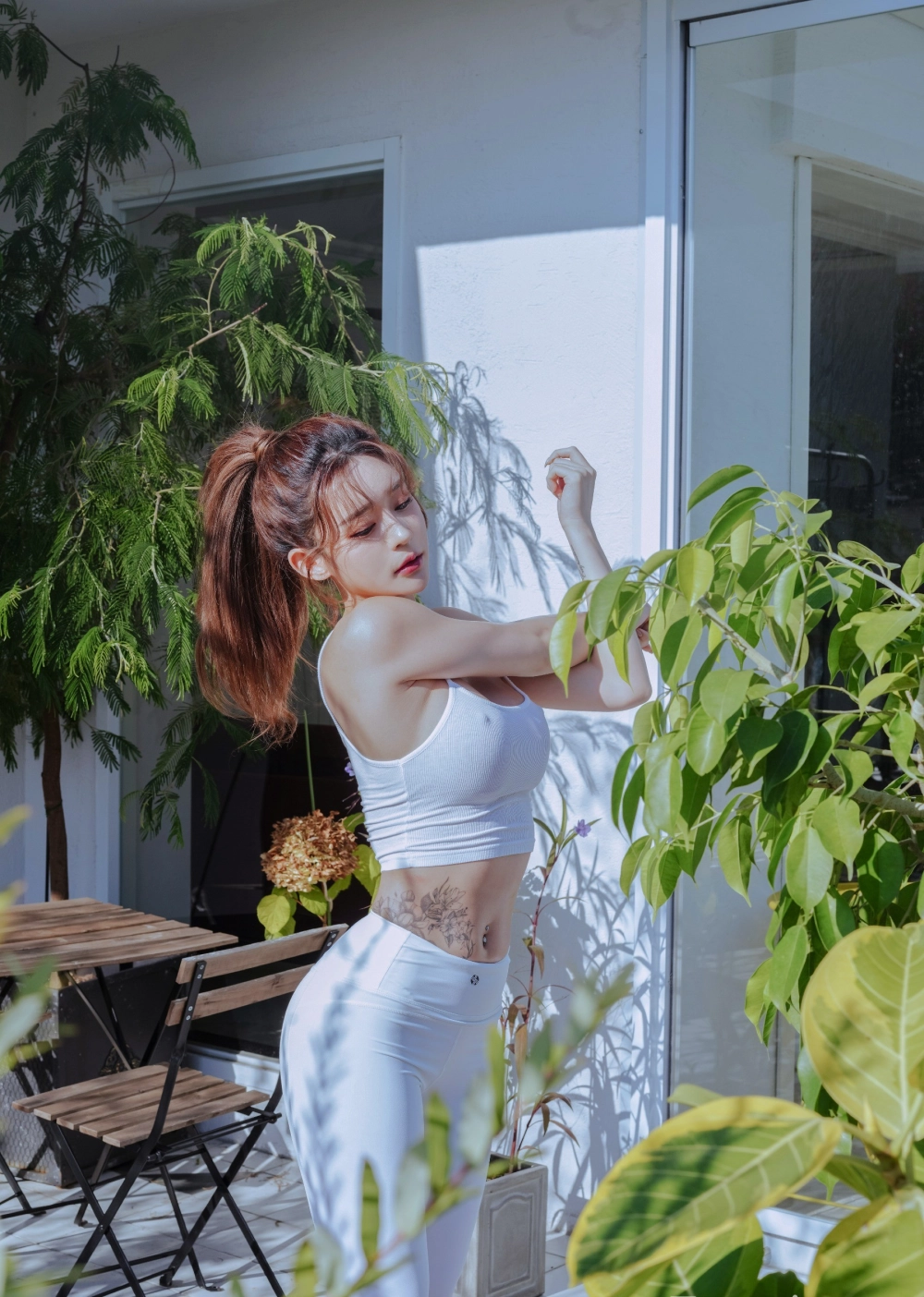 Nụ cười quyến rũ của Rahee khiến trái tim rung động