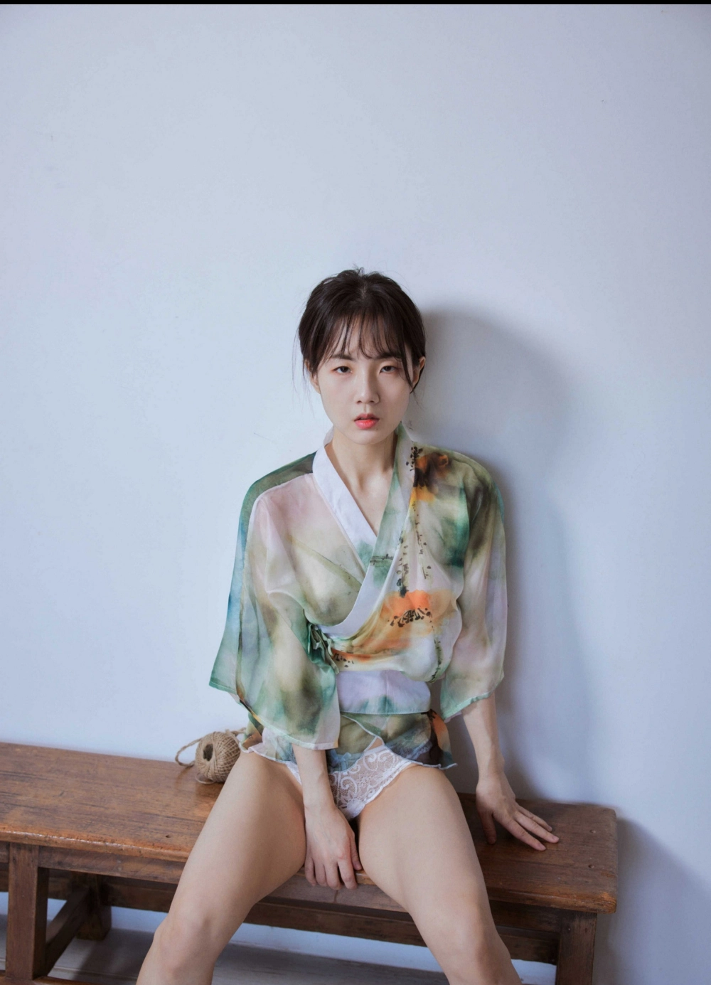 Ray khoe đường cong hoàn hảo khiến mạng xã hội bùng nổ