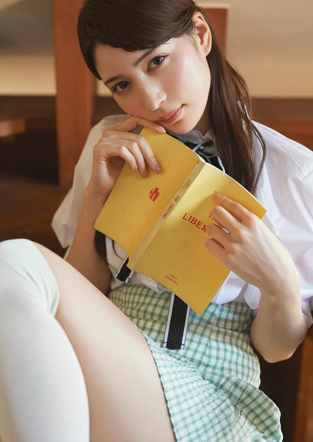 Nụ cười quyến rũ của Risa Yukihira khiến trái tim rung động