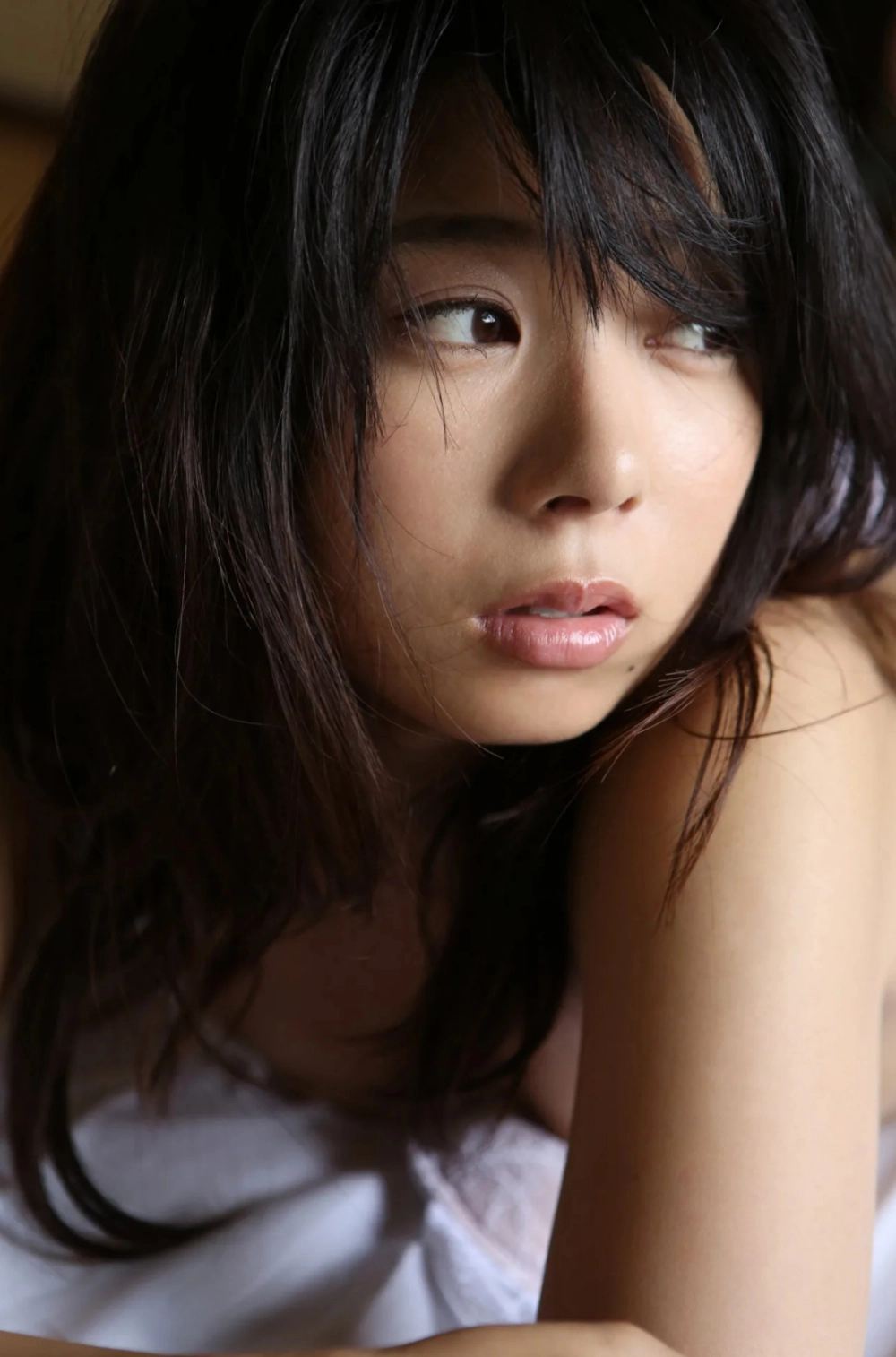 Sato Yume khoe đường cong hoàn hảo khiến mạng xã hội bùng nổ