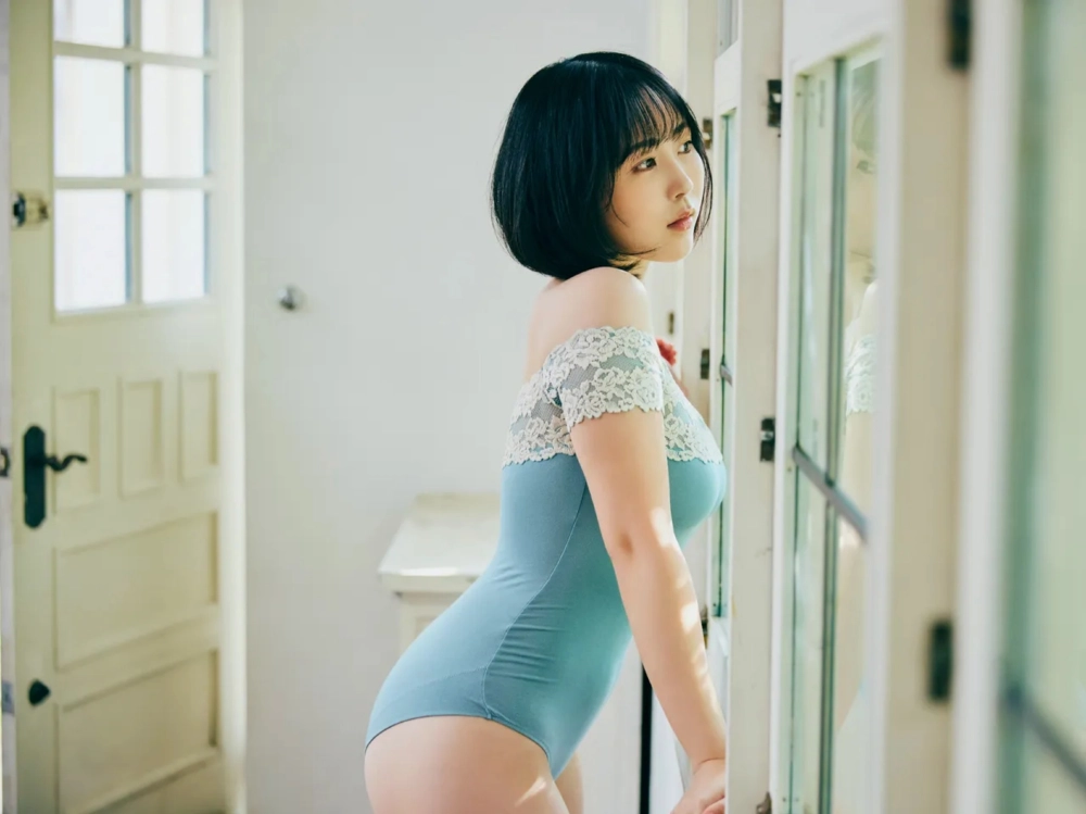 Snow at night gợi cảm trong từng khung hình đầy mê hoặc