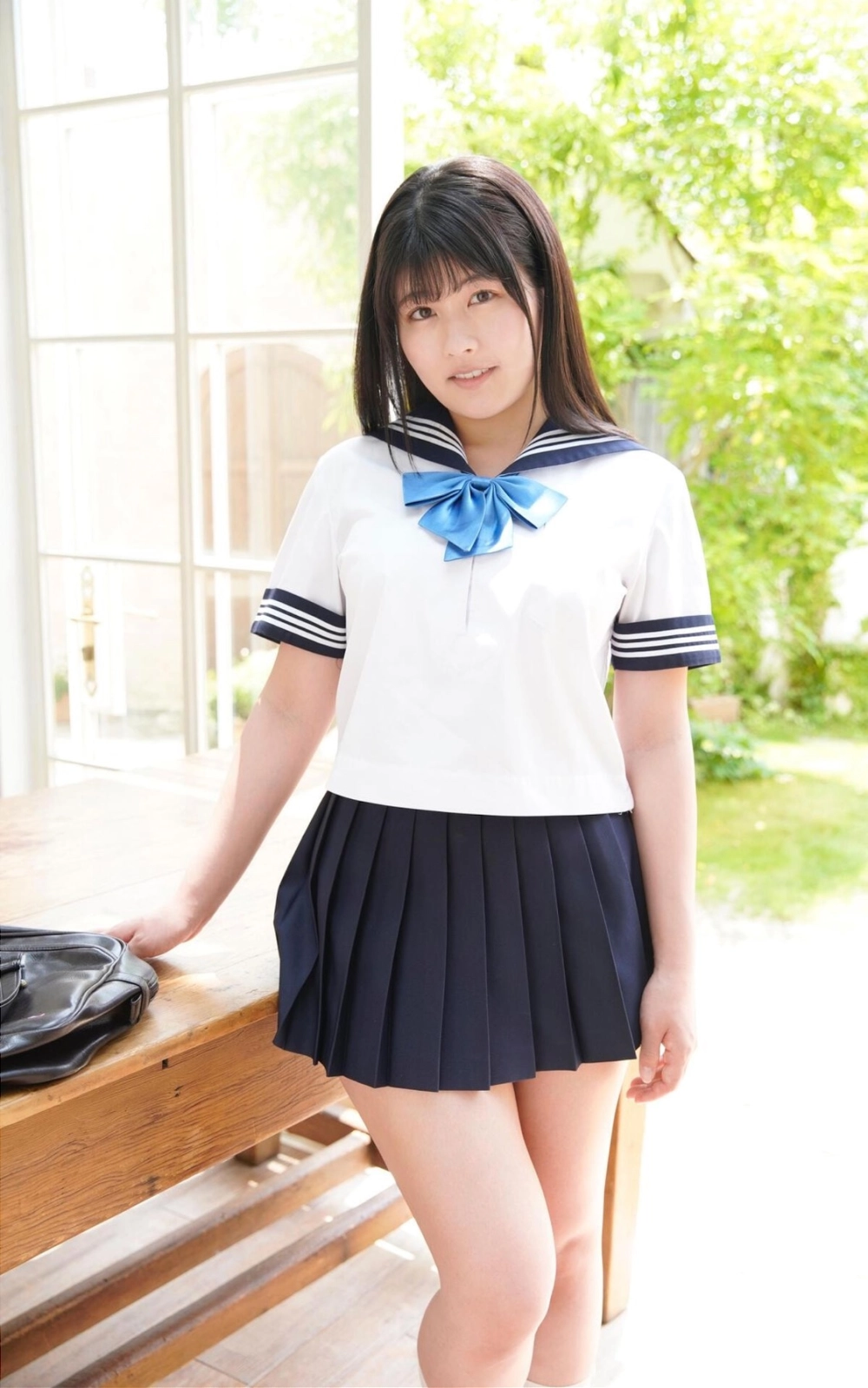 Ánh mắt đầy mê hoặc khiến Yoshino Chitose trở nên khó cưỡng